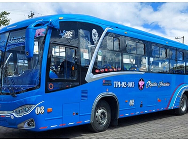 Bus azul Ecuador
