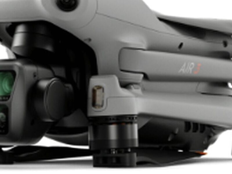 DJI Air 3 Fly More Combo con RC 2