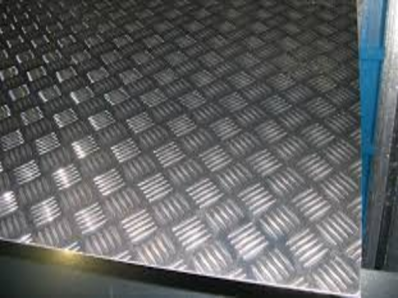 Aluminio liso y corrugado